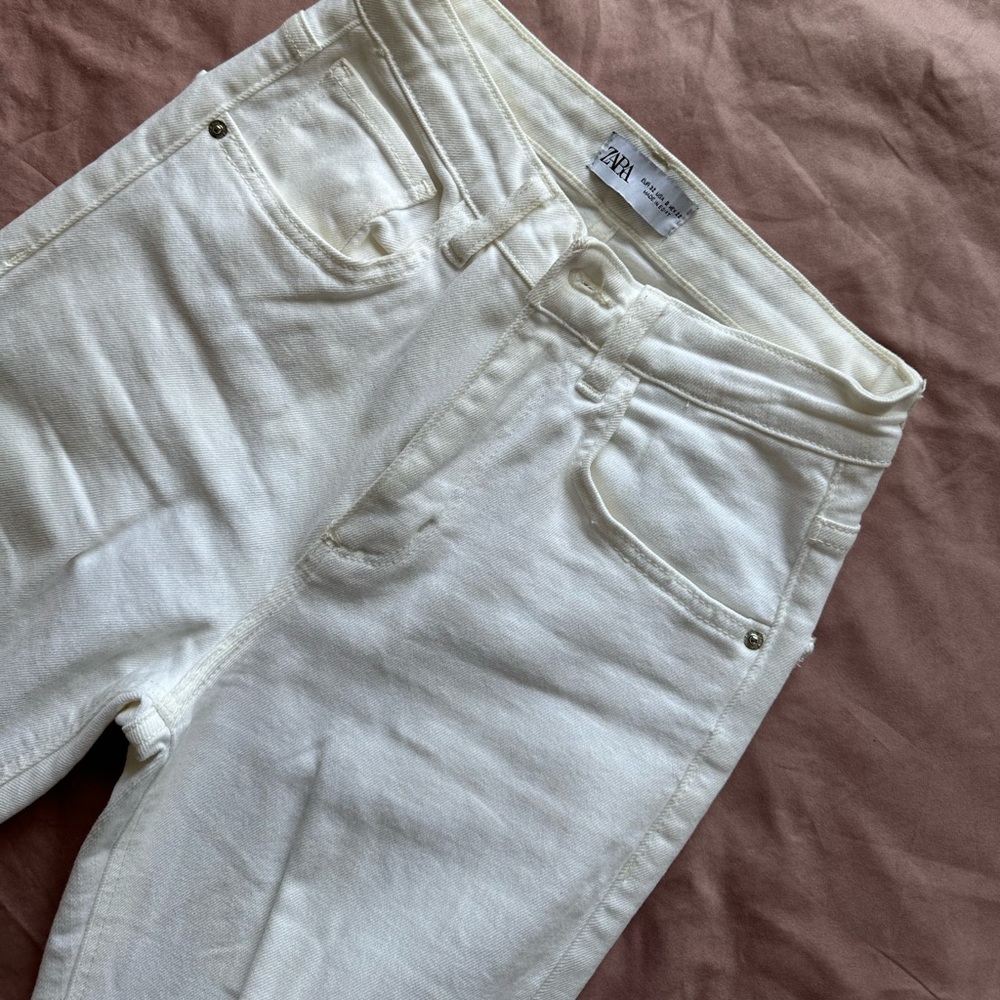 Zara white straight crop jeans size 0